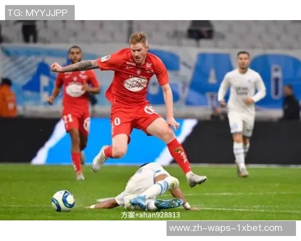 周日021法甲布雷斯特主场迎战兰斯力求稳固防线阻击客队得分